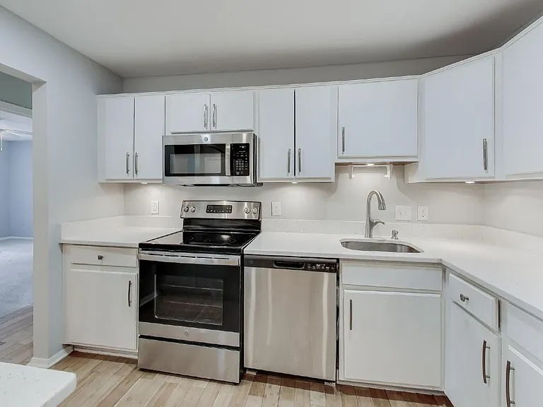 7802 Guildberry Ct #201 — Photo 10