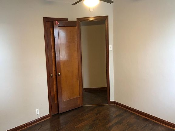 5th image of 4616 Jamieson Ave