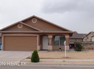 503 Villas Del Valle Rd, Socorro, TX 79927