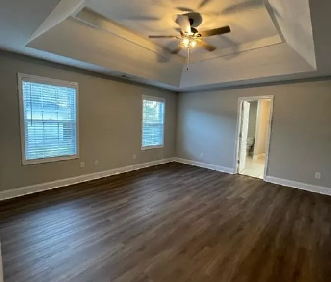 107 Armadale Dr — Photo 11