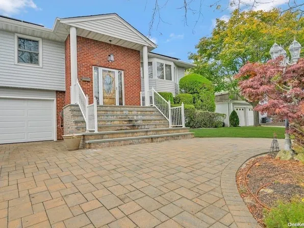 240 Riviera Drive W, Massapequa, NY 11758