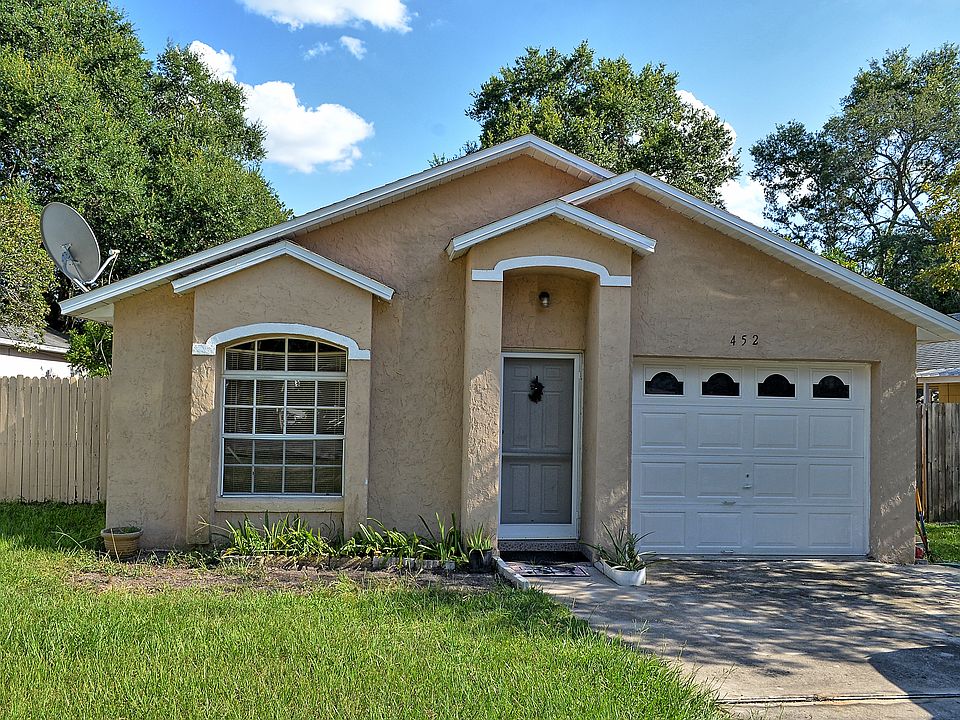 1st image of 452 Winding Oak Ln