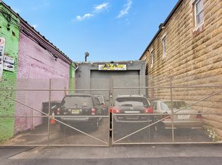 60 Branford St, Newark, NJ 07114