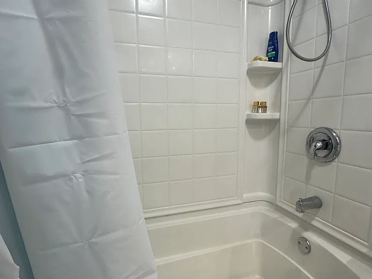128 North St #27G — Photo 8