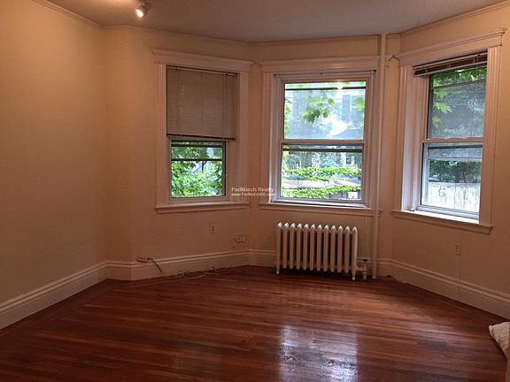 2nd image of 18 Euston St #13147193