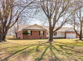 19717 Latta Rd, Canehill, AR 72717