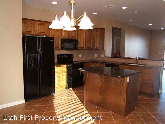 2nd image of 3070 E North Bend Dr