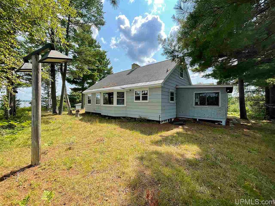 1st image of 20887 Island Dr