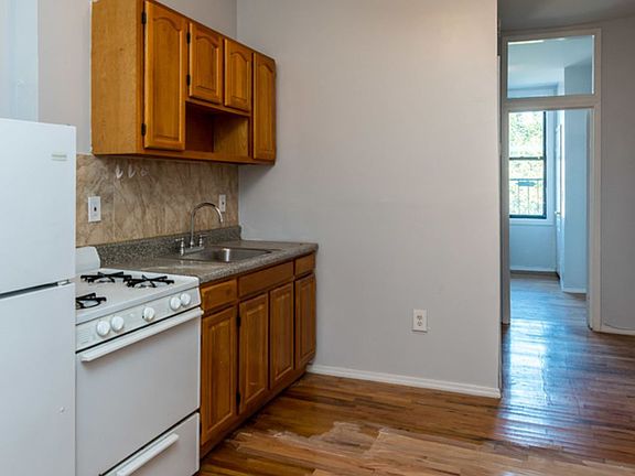 004_93_knickerbocker_avenue_3l-7