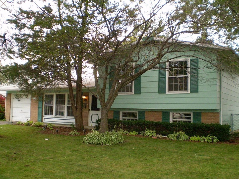 1st image of 7850 Berkshire Dr