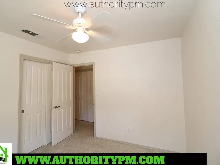 1526 Imperial Dr — Photo 12