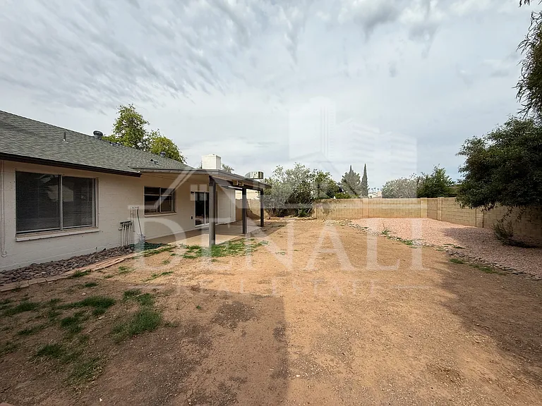 1016 W Nido Ave — Photo 25