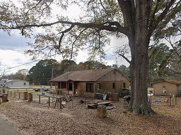2nd image of 501 Fannin St