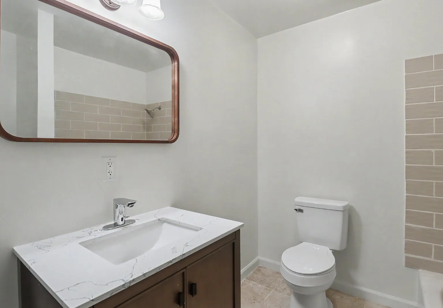 1 bed, 1.0 bath, 400 sqft, $950 — Photo 4