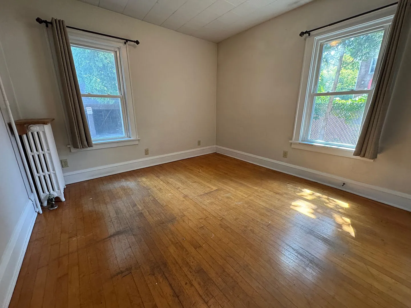413 Chamberlain Ave. — Photo 4