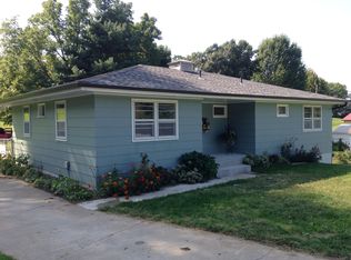 120 Tucker St, Saint Joseph, MO 64504