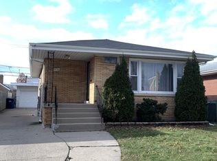 9536 S Harding Ave, Evergreen Park, IL 60805