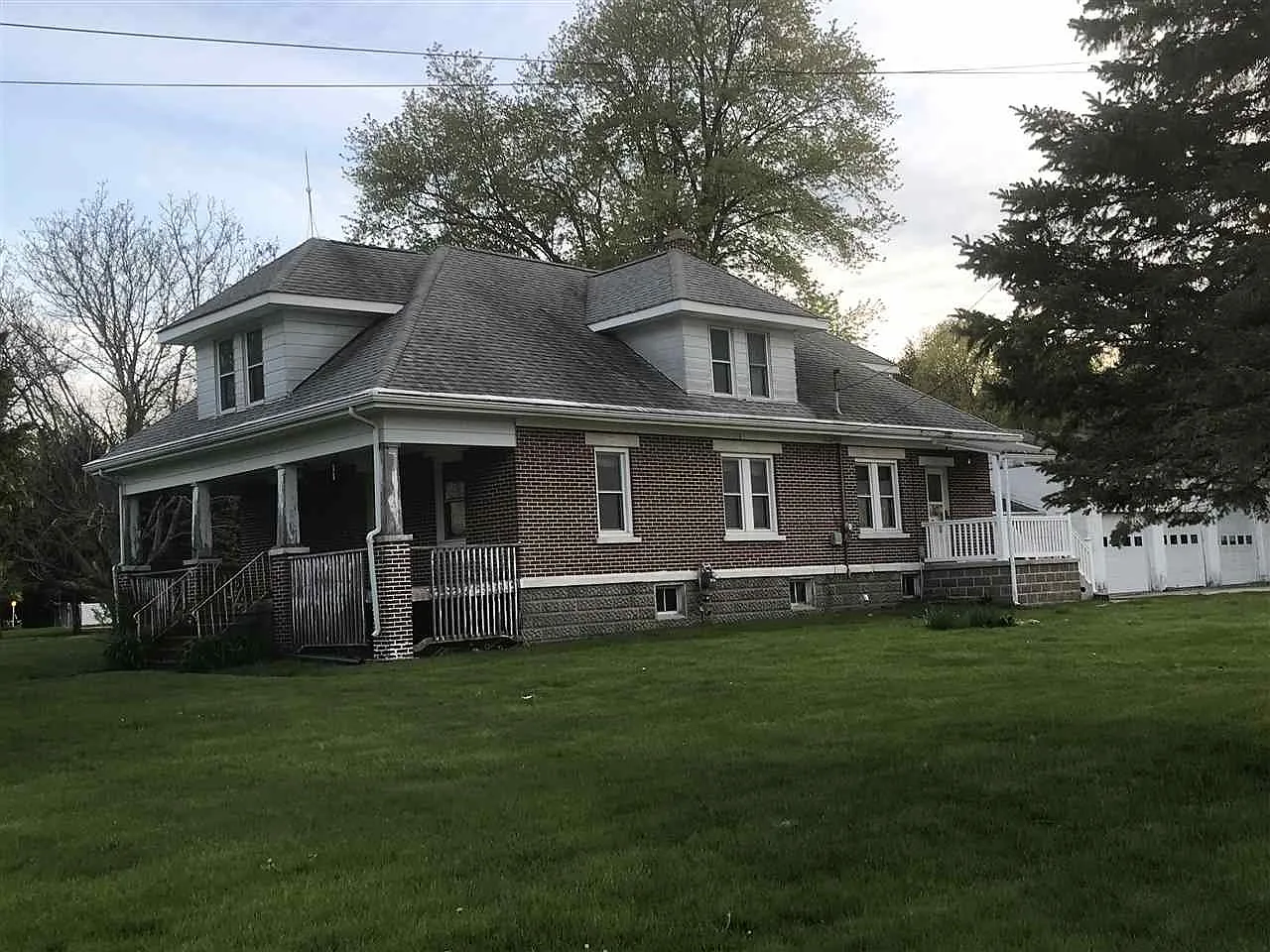 216 S Garfield Rd photo 1