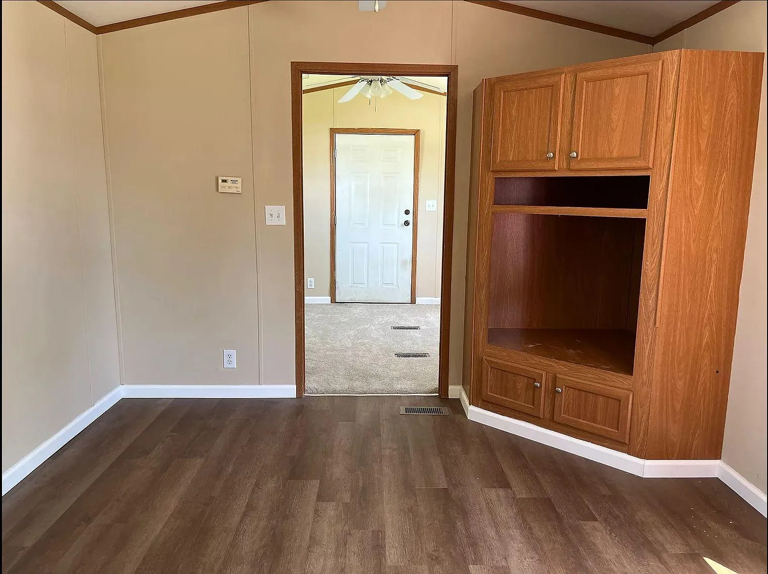 2 bed, 840 sqft, $675 — Photo 3