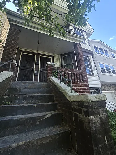 459 S 14th St Photo 1