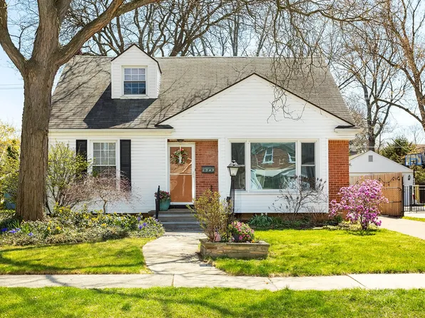 1349 Franklin Rd, Berkley, MI 48072