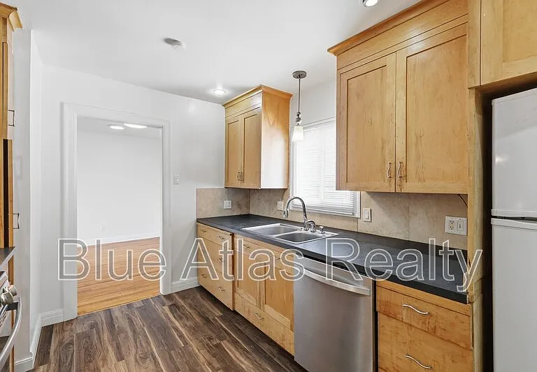 2112 Ederville Rd S — Photo 6