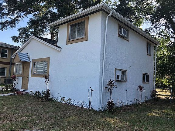 2nd image of 6605 N Harer St