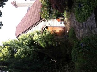 7739 21st Ave NE, Seattle, WA 98115