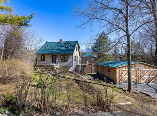 1165 Podunk Rd, White River Junction, VT 05001