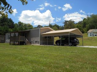 7 Brendle Ln, Franklin, NC 28734