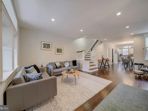 229 S 51st St, Philadelphia, PA 19139