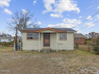 1102 Bay Street, Morehead City, NC, 28557
