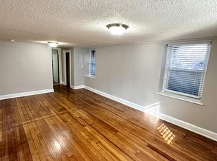 Summit Street, Kansas City, MO 64111