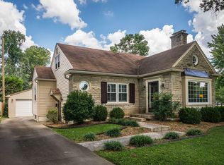 505 Browns Ln, Saint Matthews, KY 40207