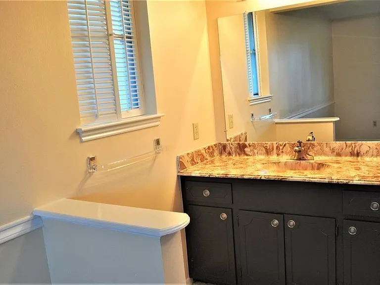 4107 War Admiral Dr — Photo 12