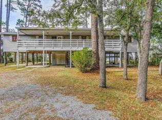 901 Dolphin Rd, Milton, FL 32583