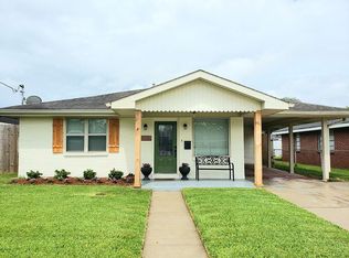 9020 Crochet Ave, River Ridge, LA 70123