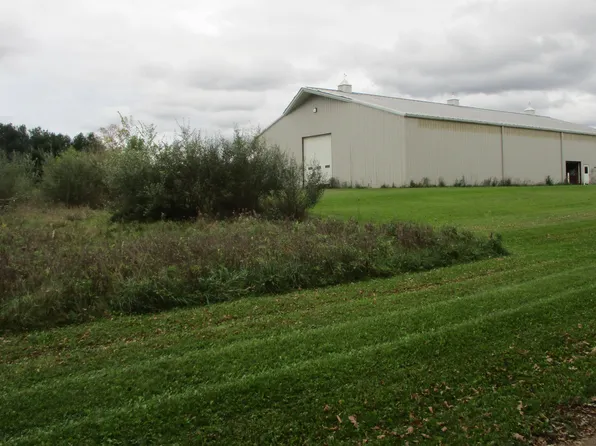 5400 Thirteen Mile Rd NE, Rockford, MI 49341