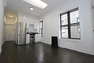 Rented by Dynamik Realty