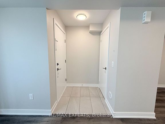 4th image of 175 Veterans Dr #9