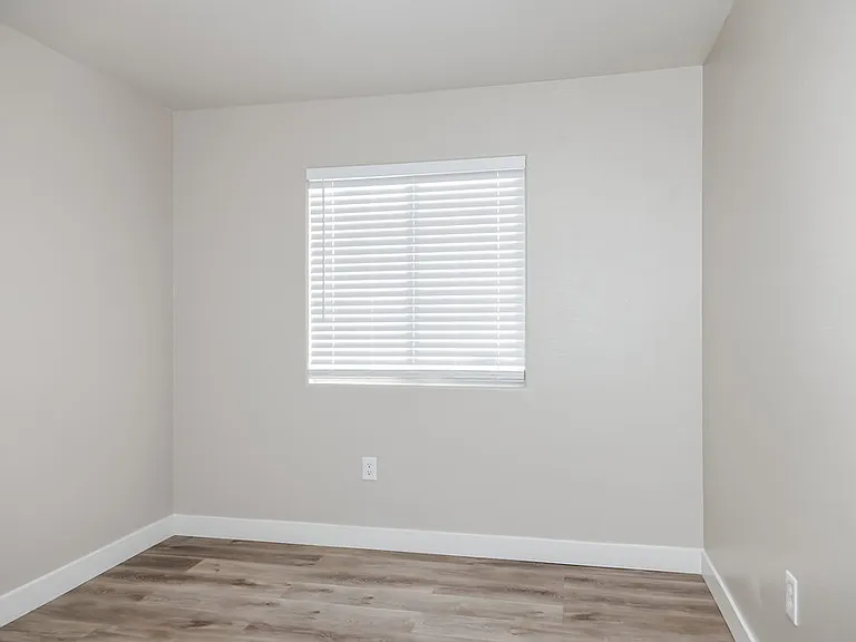 5285 Mineral Lake Dr — Photo 9