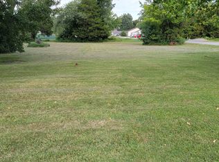 1505 N Russell St, Marion, IL 62959