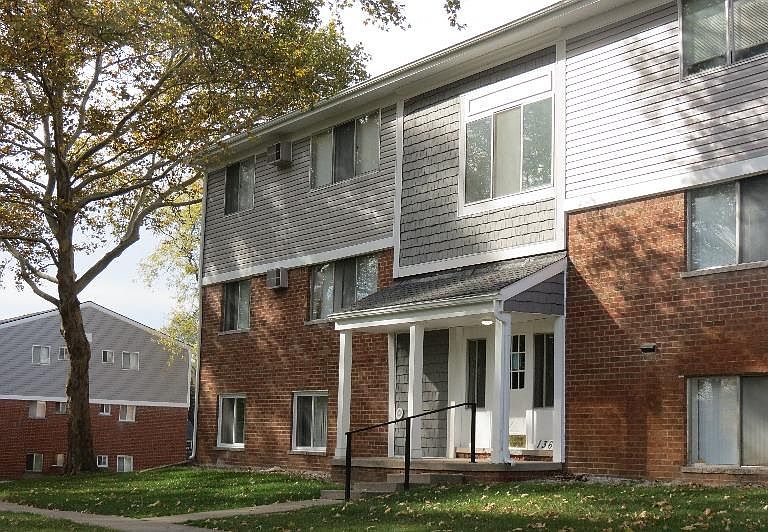 Forest Ridge Apartments in downtown Rochester Apartment Rentals