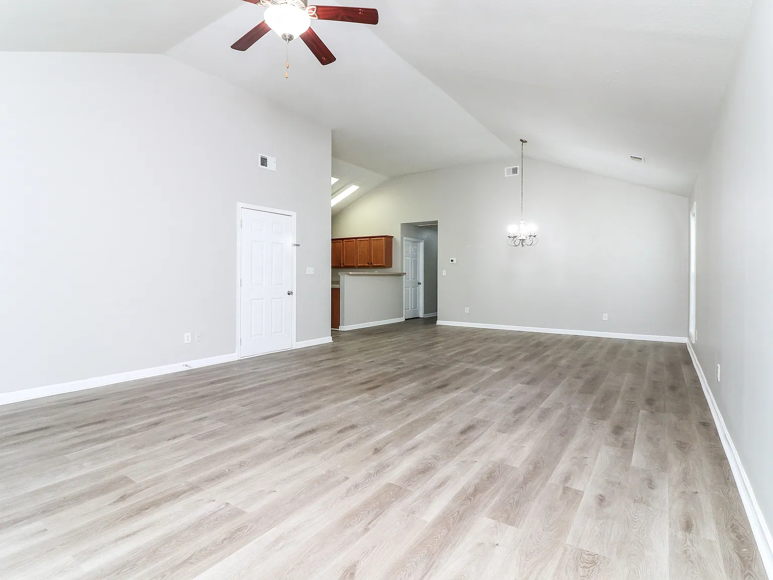 38 Luwanda Trl — Photo 4