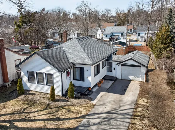 426 Wolsely St, Peterborough, ON K9H 5A5