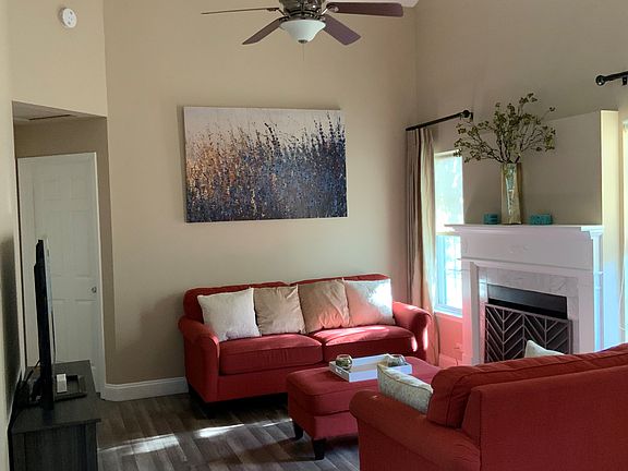3rd image of 159 W Hamilton Dr #28