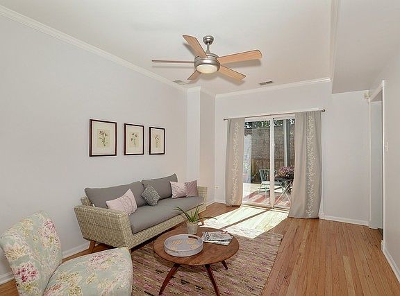 2nd image of 7303 N Wolcott Ave #3
