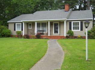 300 W 12th St, Washington, NC 27889