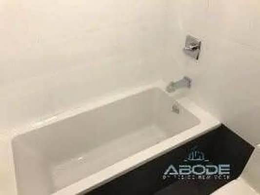 Rented by Reside New York | media 7