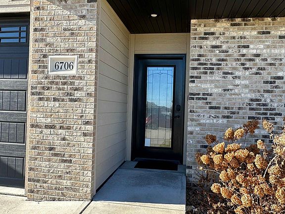 3rd image of 6706 Avenue L